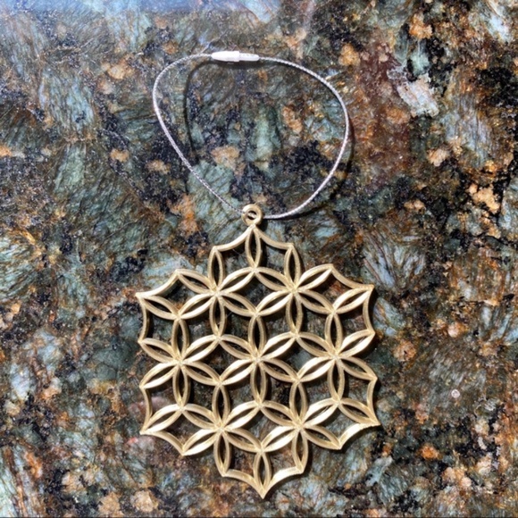 Bronze Snowflake Ornaments (Set of 12) - Picture 4 of 6